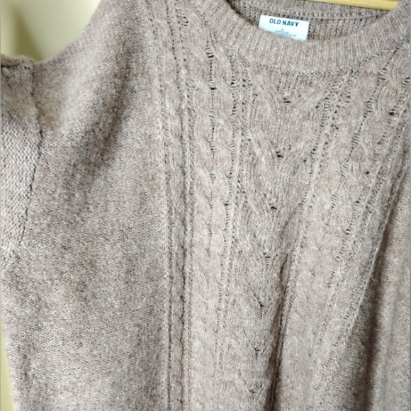 Old Navy Plus 3X NWT Cable Knit Sweater | Taupe Gray Oversized Pullover - Picture 3 of 7